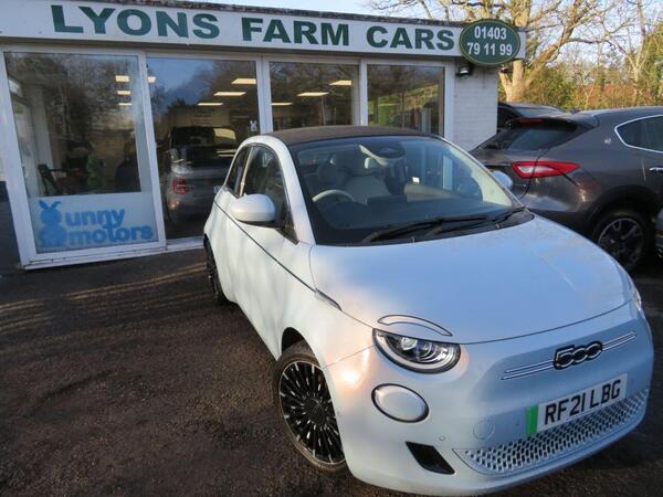 Fiat 500e C 42kWh La Prima Auto 2dr