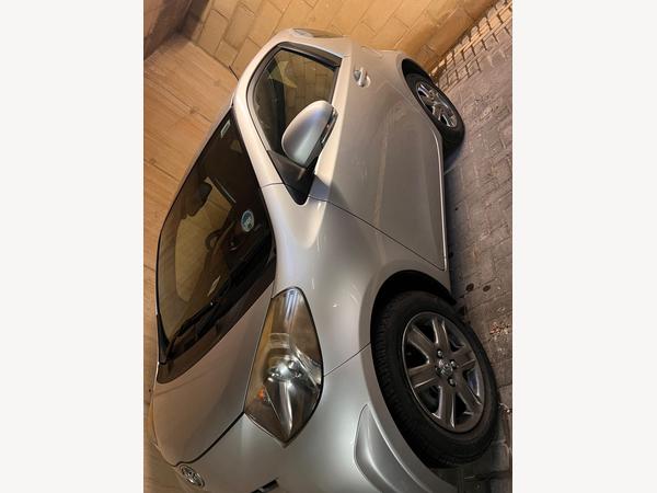 Toyota iQ 1.0 VVT-i 2 Multidrive Euro 5 3dr