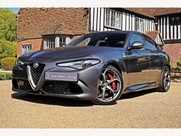 Alfa Romeo Giulia 2.9 V6 Bi-Turbo Quadrifoglio Auto Euro 6 (s/s) 4dr