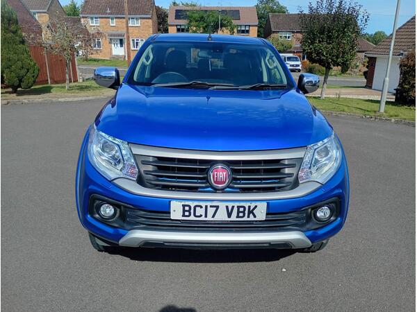 Fiat Fullback 2.4D LX Pickup Double Cab 4dr Diesel Manual 4WD Euro 6 (Euro 6) (180 ps)