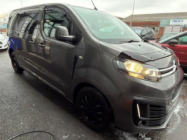 Citroen SpaceTourer 1.6 BlueHDi Business M MPV 5dr Diesel Manual MWB Euro 6 (s/s) (115 ps)