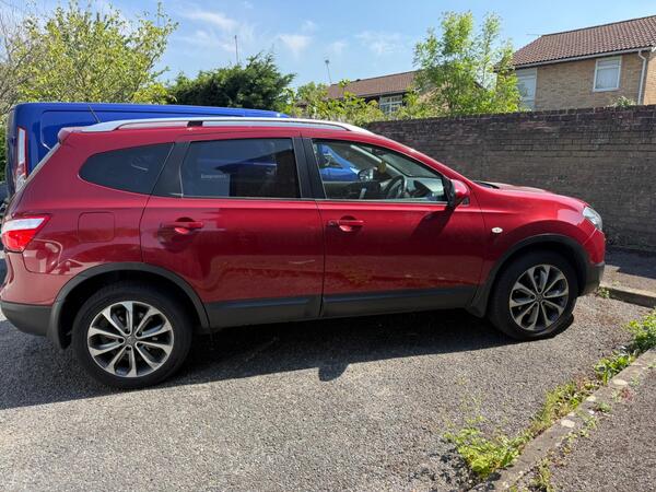 Nissan Qashqai+2 2.0 Tekna 2WD Euro 5 5dr