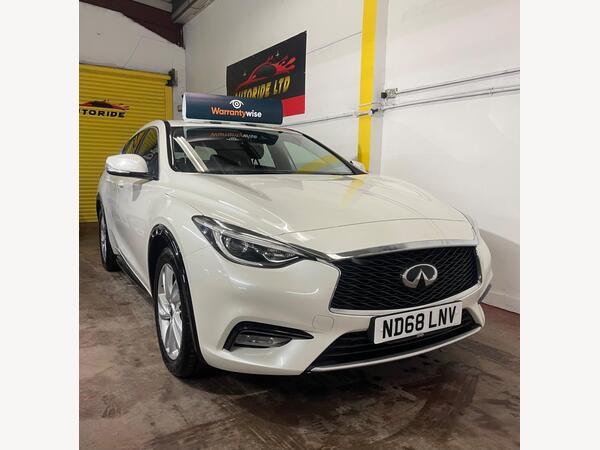 Infiniti Q30 1.6T Luxe Euro 6 (s/s) 5dr