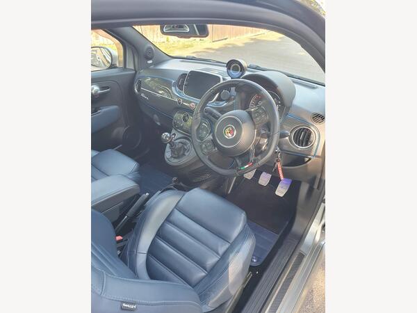 Abarth 695 1.4 T-Jet Rivale Euro 6 3dr