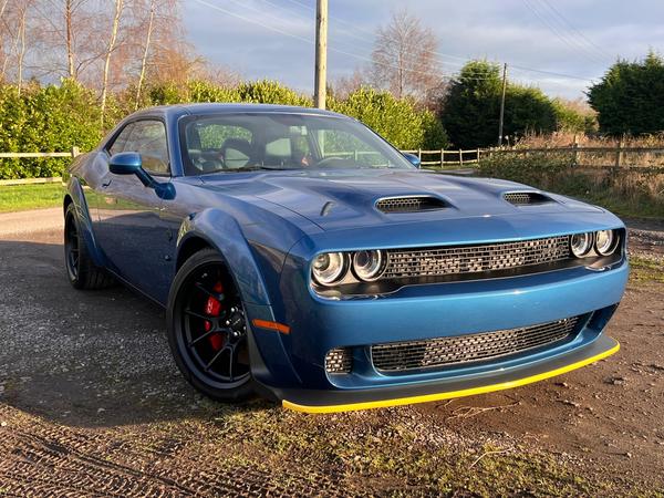 Dodge Challenger 2dr