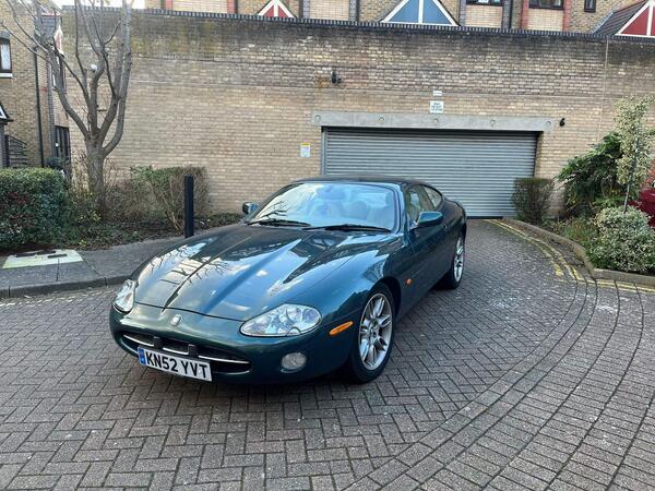 Jaguar XK8 4.0 2dr