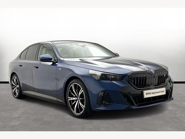 BMW i5 40 83.9kWh M Sport Pro Auto eDrive 4dr (11kW Charger)