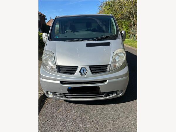 Renault Trafic 2.0 dCi LL29 Sport Crew Van 4dr Diesel Manual L3 H1 (Phase 3, 6 Seats) (207 g/km, 115 bhp)