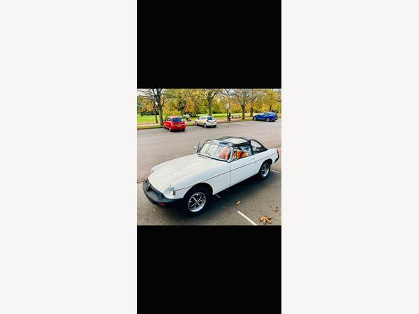 MG MGB GT 1.8 2dr
