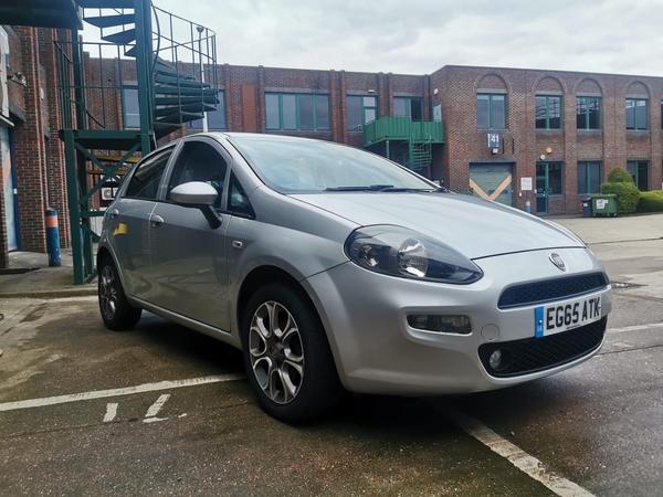 Fiat Punto 1.4 Easy + Euro 6 (s/s) 5dr