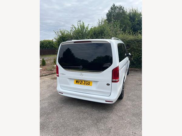 Mercedes-Benz V Class 2.0 V300d AMG Line G-Tronic+ Euro 6 (s/s) 5dr 8 Seat LWB