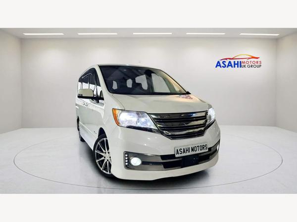 Nissan Serena Highway Star Hybrid 5dr