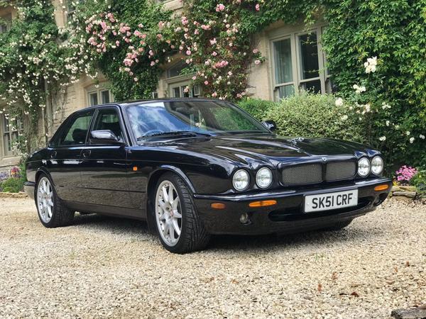 Jaguar XJR 4.0 V8 4dr