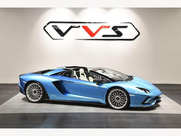Lamborghini Aventador 6.5 V12 LP 740-4 S Roadster ISR 4WD Euro 6 2dr