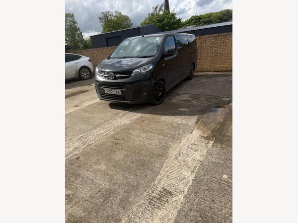 Vauxhall Vivaro Life 1.5 Turbo D Edition L MPV 5dr Diesel Manual LWB Euro 6 (s/s) (9 Seat) (120 ps)
