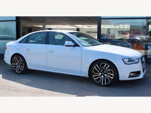 Audi S4 3.0 TFSI V6 S Tronic quattro Euro 5 (s/s) 4dr