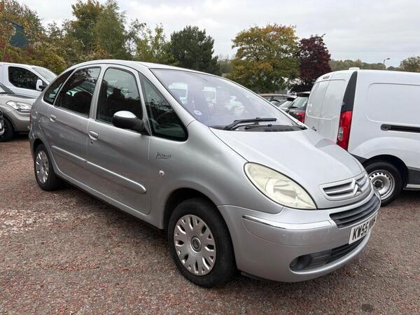 Citroen Xsara Picasso 2.0i 16V Desire 5dr
