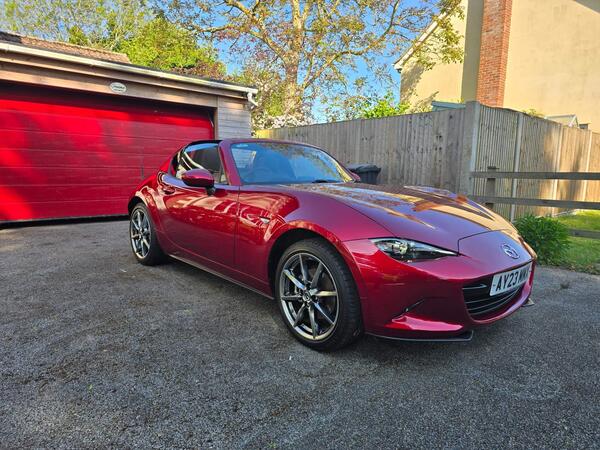 Mazda MX-5 RF 2.0 SKYACTIV-G Exclusive-Line Auto Euro 6 (s/s) 2dr