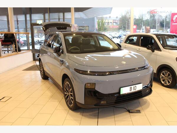 Leapmotor B10 67.1kWh Auto 5dr