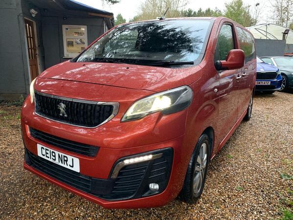 Peugeot Traveller 2.0 BlueHDi Allure Standard MPV MWB Euro 6 (s/s) 5dr