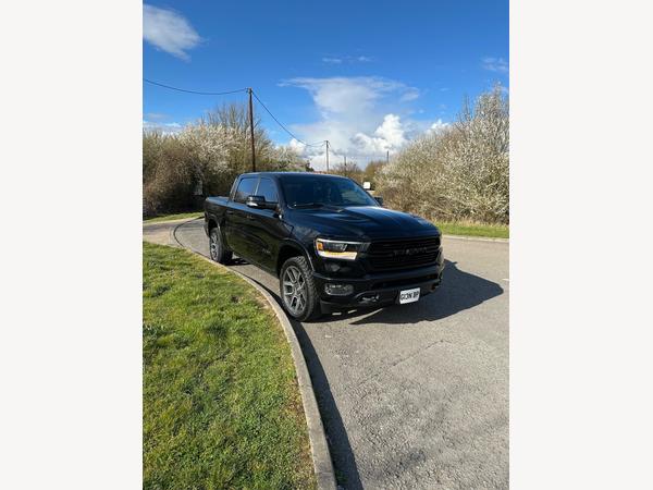 Dodge RAM 5.7 V8 Hemi Laramie Pickup 4dr Petrol Auto 4WD Euro 3 (345 bhp)