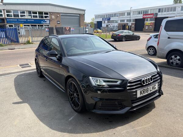 Audi A4 Avant 2.0 TFSI Black Edition S Tronic Euro 6 (s/s) 5dr