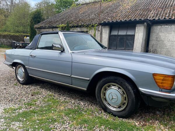 Mercedes-Benz 280 SL