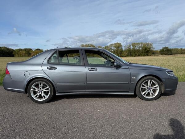 Saab 9-5 1.9 TiD Vector Sport 4dr