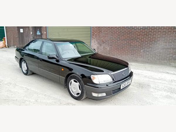 Lexus LS 4.0 400 4dr