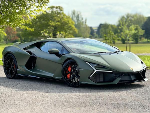 Lamborghini Revuelto 6.5 V12 3.8kWh AMT 4WD Euro 6 2dr