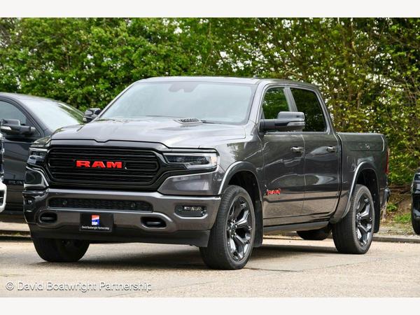 Dodge RAM 1500 Limited Red Edition Granite Crystal 4dr