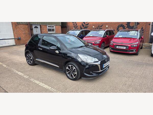 DS AUTOMOBILES DS 3 1.6 BlueHDi Elegance Euro 6 (s/s) 3dr