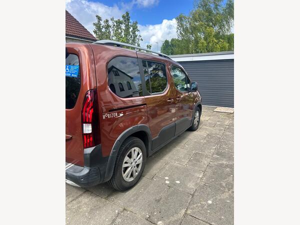 Peugeot Rifter 1.5 BlueHDi Allure Standard MPV 5dr Diesel Manual Euro 6 (100 ps)