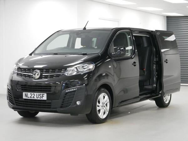 Vauxhall Vivaro 3100 2.0 D 145 BHP L2 ELITE AUTOMATIC CREW 6 SEATER ( NO VAT )