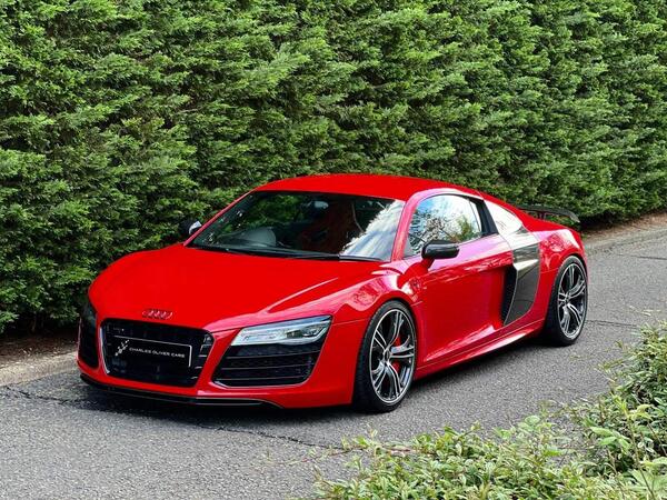 Audi R8 5.2 FSI V10 Plus S Tronic quattro Euro 5 2dr