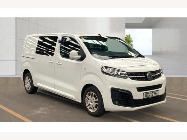 Vauxhall Vivaro 2.0 Turbo D 3100 Sportive Crew Van Double Cab 5dr Diesel Manual L1 H1 Euro 6 (s/s) (120 ps)