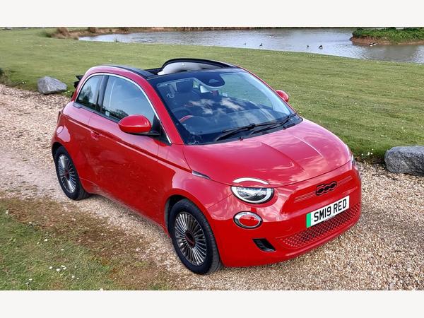 Fiat 500e C 42kWh RED Auto 2dr