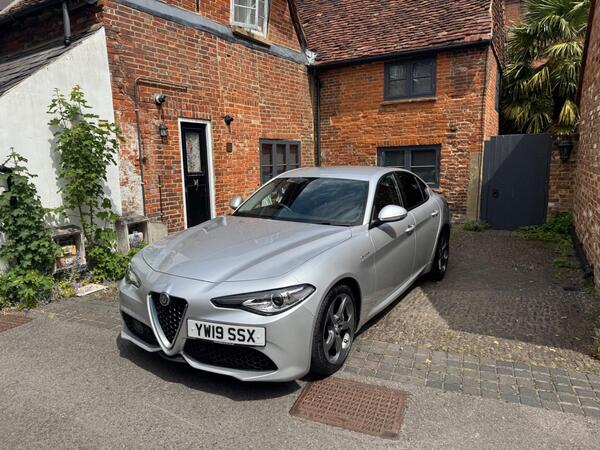 Alfa Romeo Giulia 2.0T Veloce Auto Euro 6 (s/s) 4dr