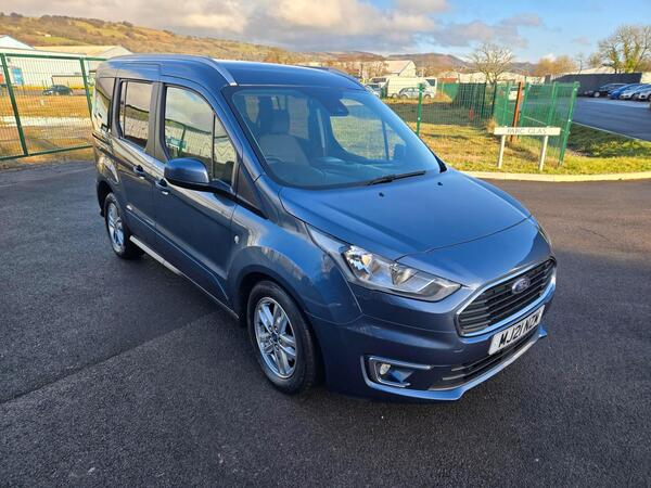 Ford Tourneo Connect 1.5 EcoBlue Titanium Auto Euro 6 (s/s) 5dr