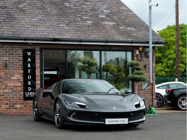 Ferrari 296 GTB 3.0T V6 7.45kWh F1 DCT Euro 6 (s/s) 2dr