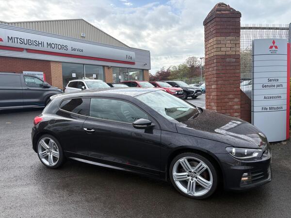 Volkswagen Scirocco 2.0 TDI BlueMotion Tech R-Line DSG Euro 6 (s/s) 3dr