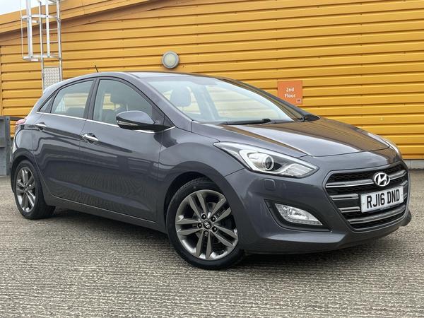 Hyundai i30 1.6 CRDi Blue Drive Premium Euro 6 (s/s) 5dr