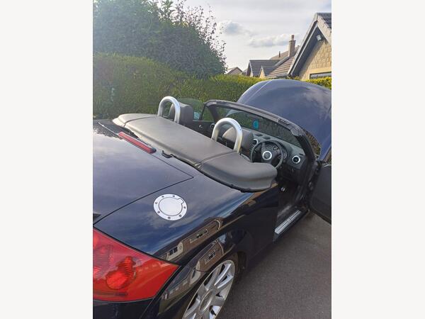 Audi TT 1.8T Roadster quattro 2dr