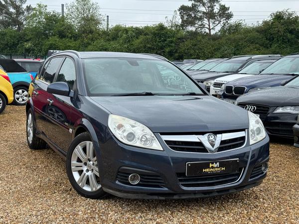 Vauxhall Signum 3.0 CDTi V6 Elite 5dr