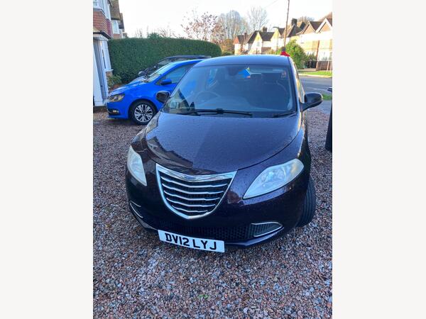 Chrysler Ypsilon 0.9 TwinAir SE Euro 5 (s/s) 5dr