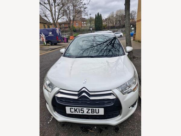 Citroen DS4 1.6 e-HDi Airdream DStyle Nav ETG6 Euro 5 (s/s) 5dr