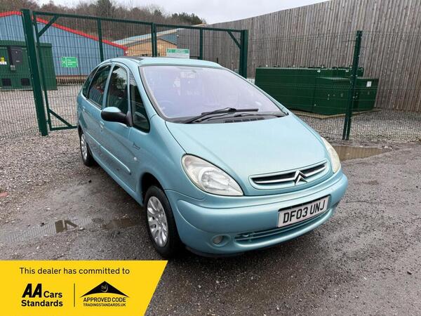 Citroen Xsara Picasso 2.0i 16V Exclusive 5dr