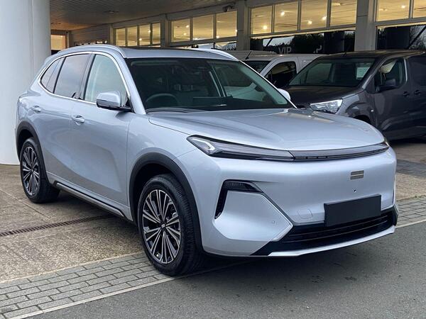 Geely Starray 1.5 EM-i 18.4kWh Max Auto Euro 6 (s/s) 5dr