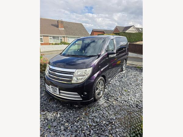 Nissan Elgrand