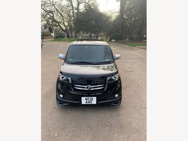 Daihatsu Materia 1.5 5dr